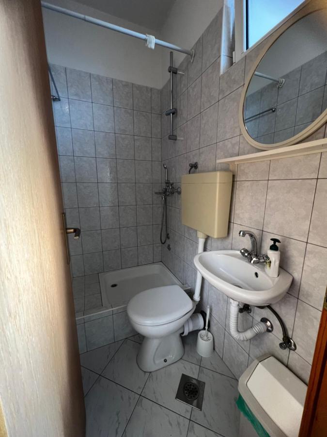 Apartments Jurisic Baška Voda Zewnętrze zdjęcie