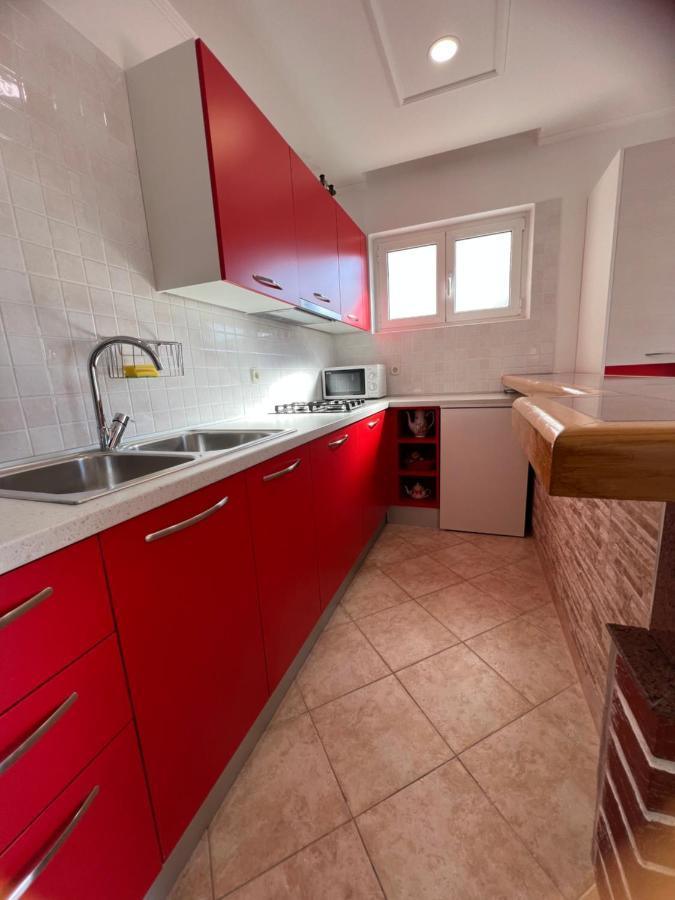 Apartments Jurisic Baška Voda Zewnętrze zdjęcie