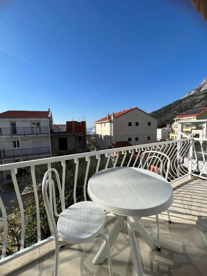 Apartments Jurisic Baška Voda Zewnętrze zdjęcie